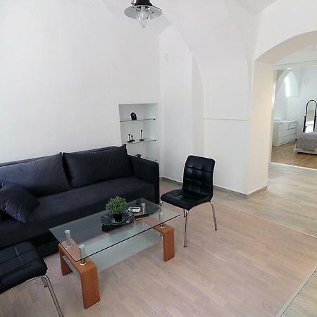 Apartman Tina Novi Sad Exteriör bild