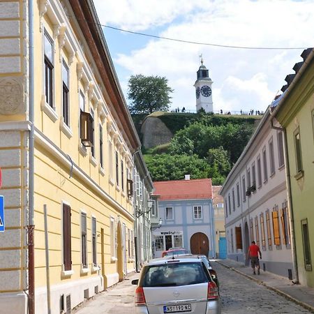 Apartman Tina Novi Sad Exteriör bild