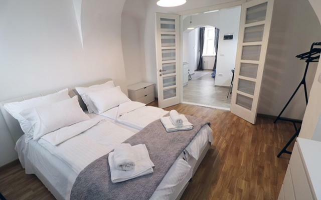 Apartman Tina Novi Sad Exteriör bild